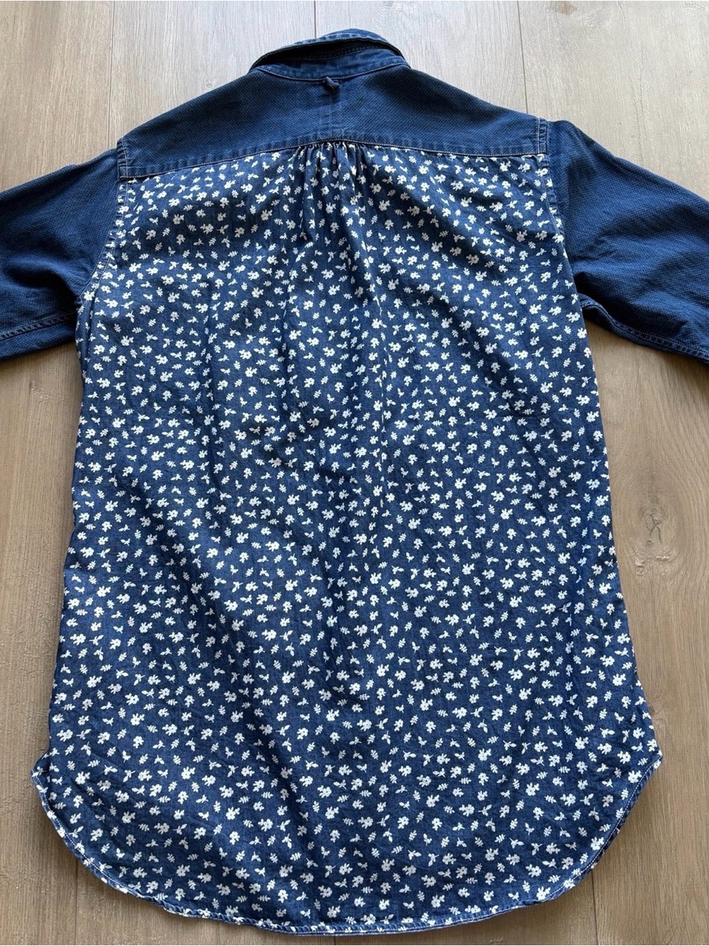 Uniqlo/Ines de la fressange women’s denim Shirt - Picture 4 of 6